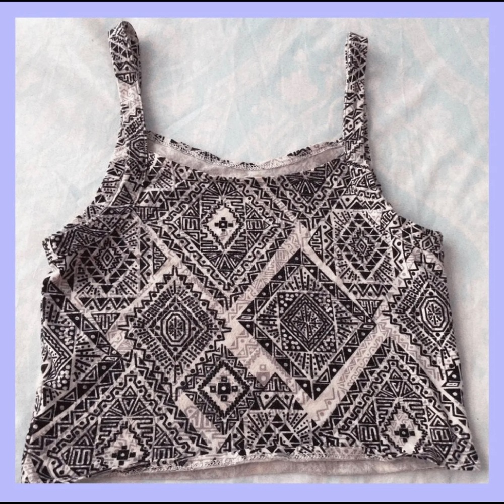 Crop top